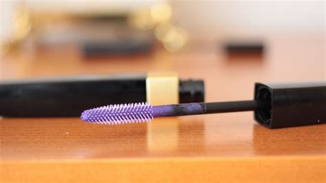 chanel lilac mascara